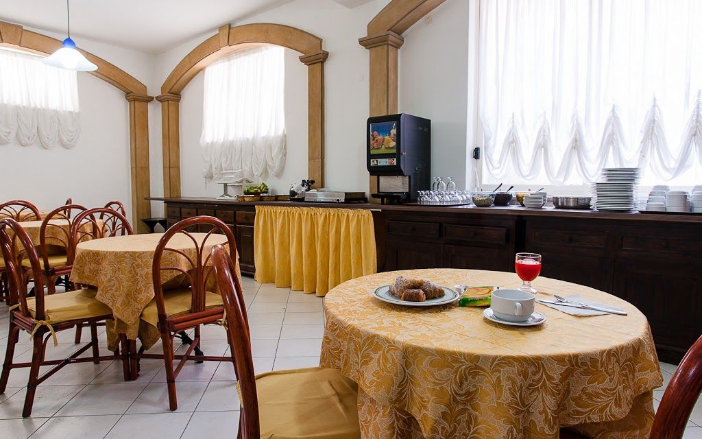 Ig-Tysandros Hotel Apartments Giardini Naxos Eksteriør billede