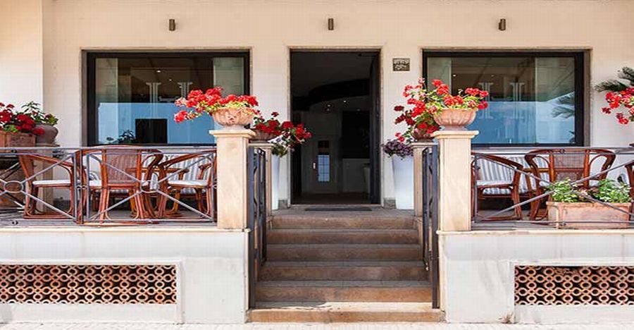 Ig-Tysandros Hotel Apartments Giardini Naxos Eksteriør billede