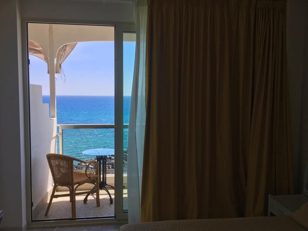 Ig-Tysandros Hotel Apartments Giardini Naxos Eksteriør billede