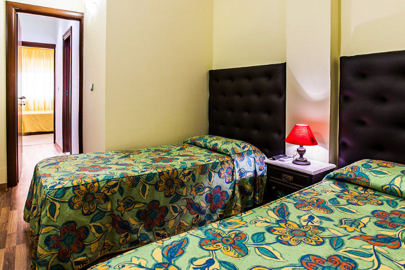 Ig-Tysandros Hotel Apartments Giardini Naxos Eksteriør billede