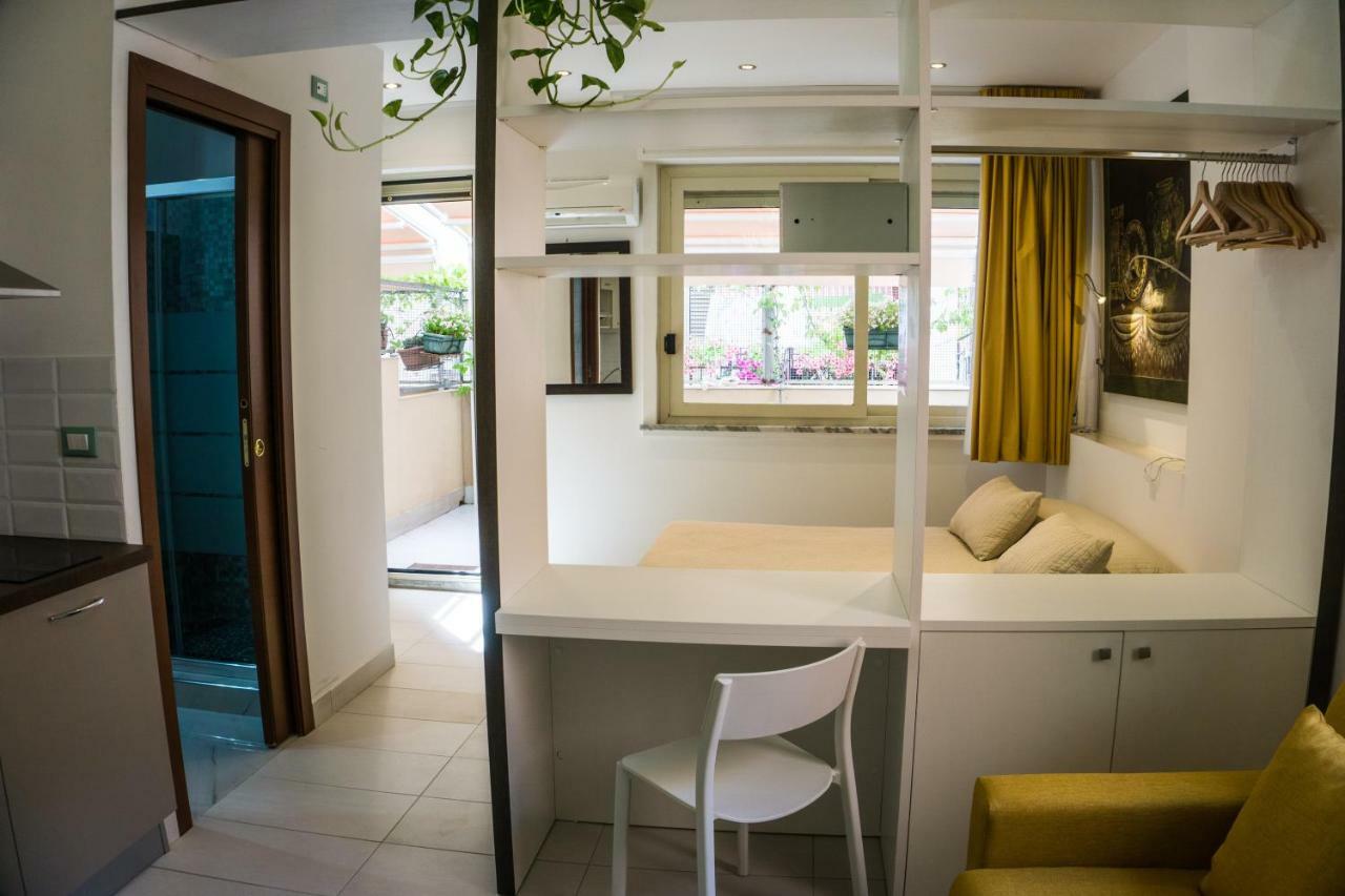 Ig-Tysandros Hotel Apartments Giardini Naxos Eksteriør billede